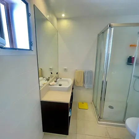 With Views Of Appartement *