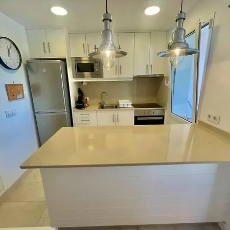 With Views Of 아파트 손 보우